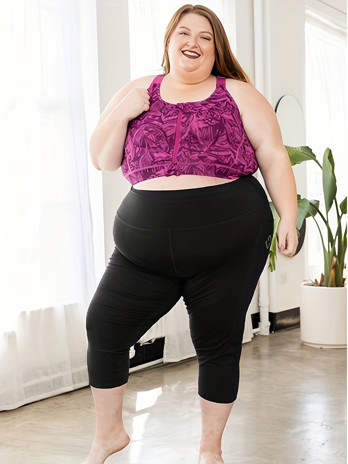 Women's Plus Size Capri Leggings – High-Waist Tummy Control